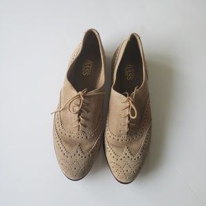 GH Bass & Co Oxfords